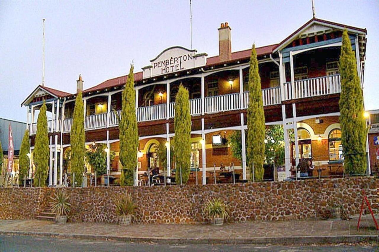 The Pemberton Hotel Exterior foto